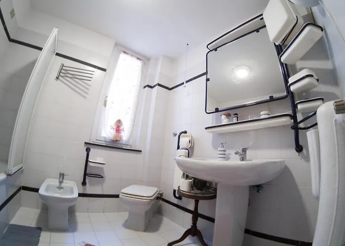 Garden Shared House Terrace Above Homestay szállás Genova